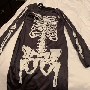 Selling all these items for $15 each allsize small